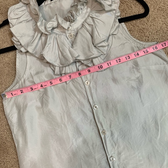 J Crew Elizabeth silk ruffled button down gray tank *read description* - Picture 5 of 9